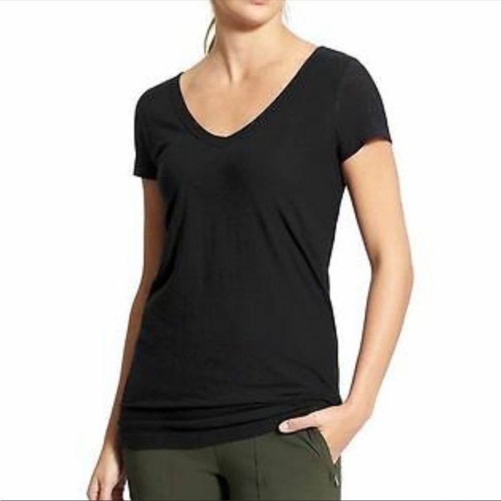 Athleta Size L Black Seamless With Ease Top Organic Cotton V-Neck T-Shirt